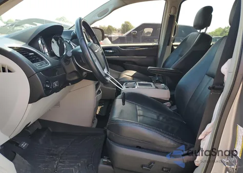 2014 Chrysler Town & Country Touring z USA, uszkodzony, nr VIN 2C4RC1BG6ER231934